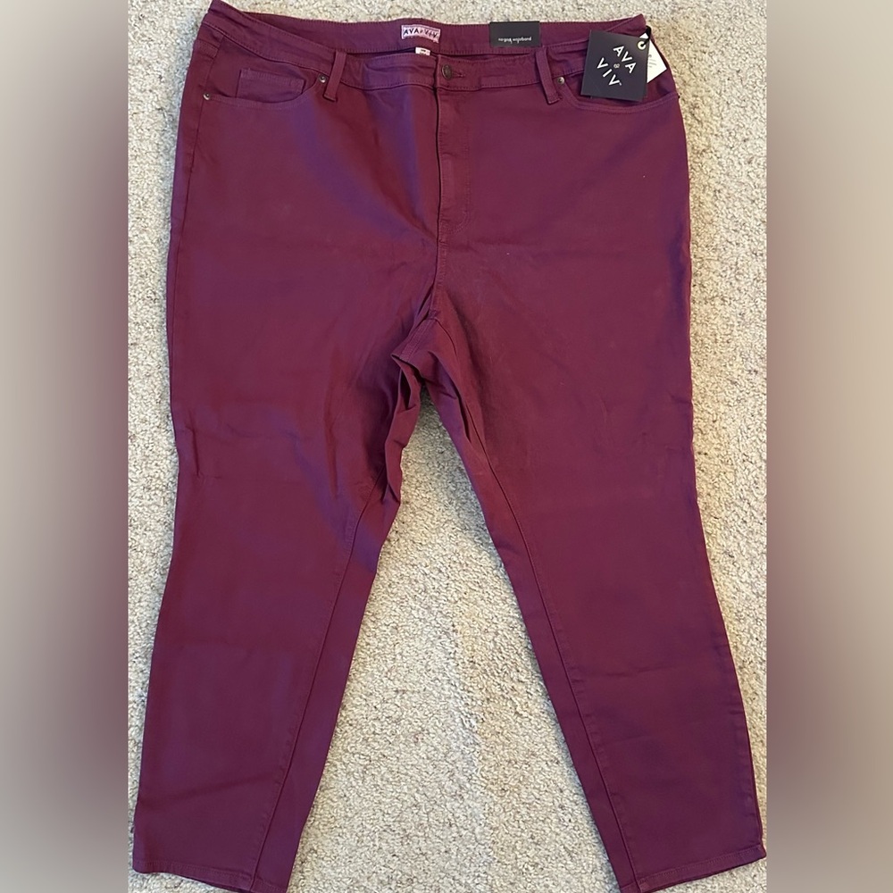 !!NWT Super Cute Ava & Viv Ankle Colored Jeans/Size 24W!!